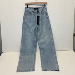 White Fox Come Through Flare Mid Rise Jeans size Small